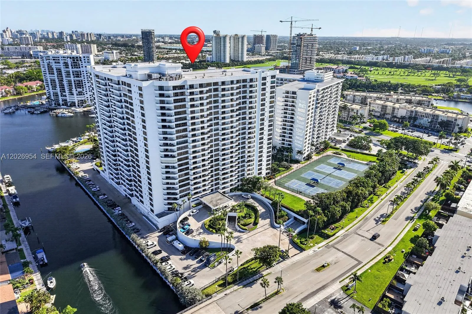 2500 Parkview Dr # 1717, Hallandale Beach FL 33009