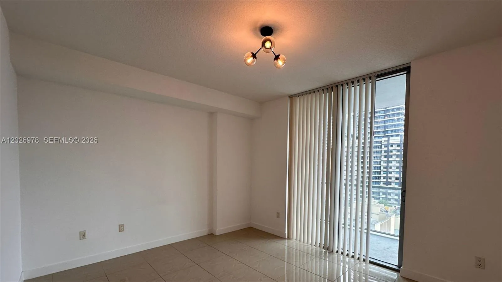 79 SW 12th St, Miami FL 33130