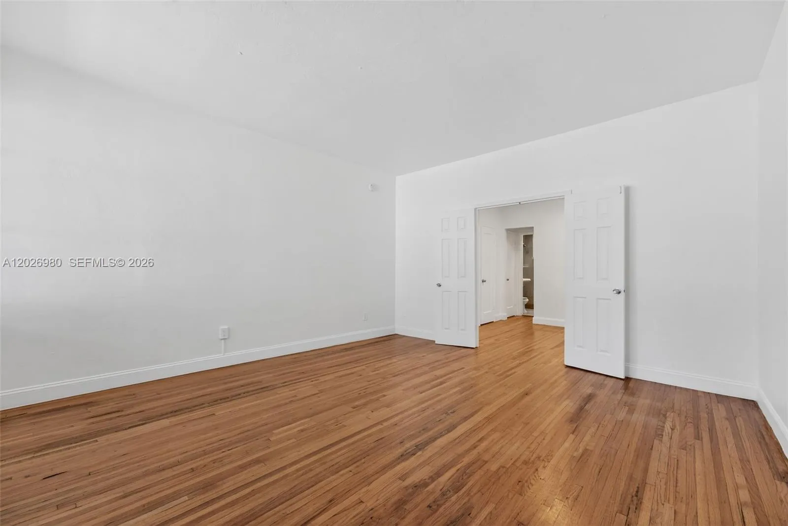 901 Pennsylvania Ave # 8, Miami Beach FL 33139