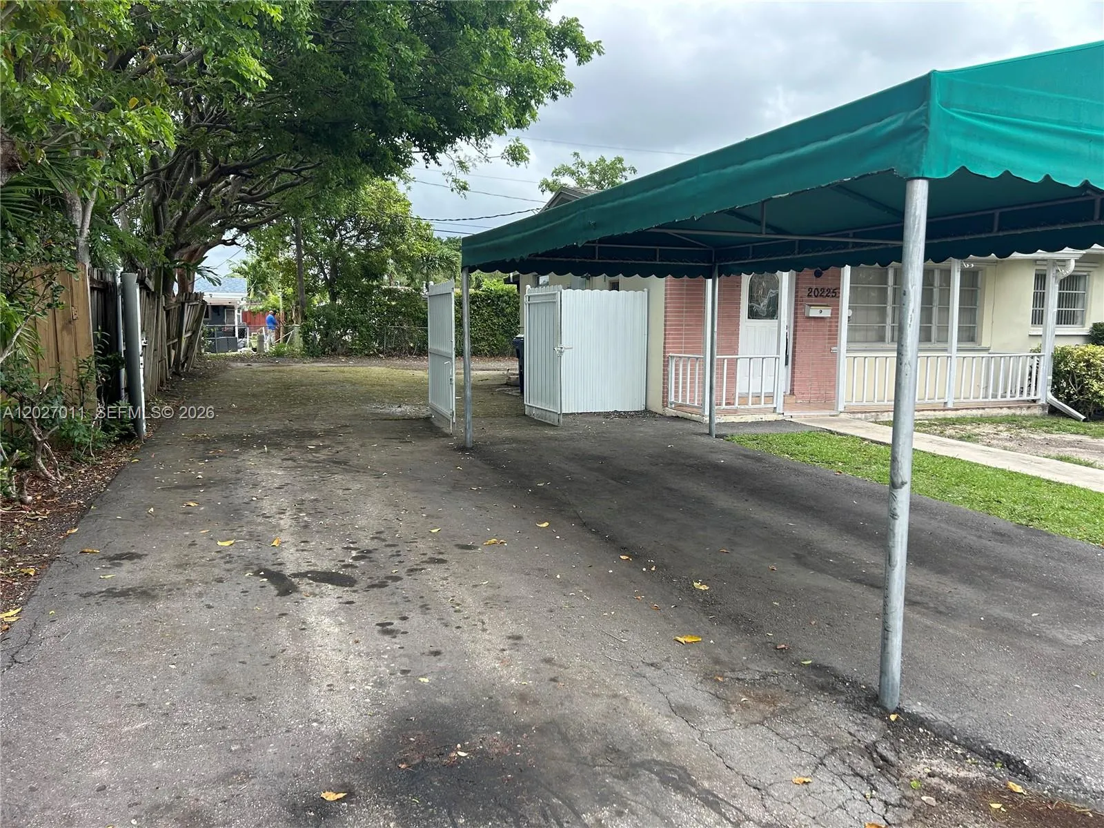 20225 SW 106th Ave, Cutler Bay FL 33189