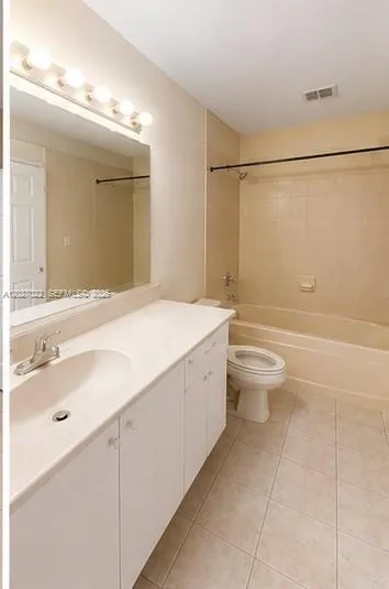 2811 SE 17th Ave # 206, Homestead FL 33035