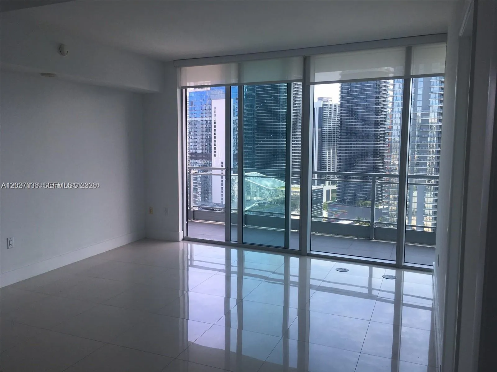92 SW 3rd St # 3404, Miami FL 33130