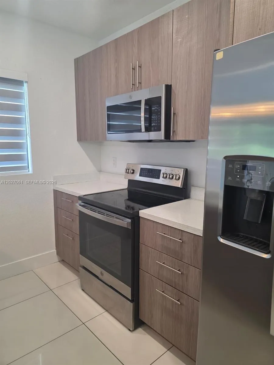 206 NW 11th Ct # 206, Florida City FL 33034