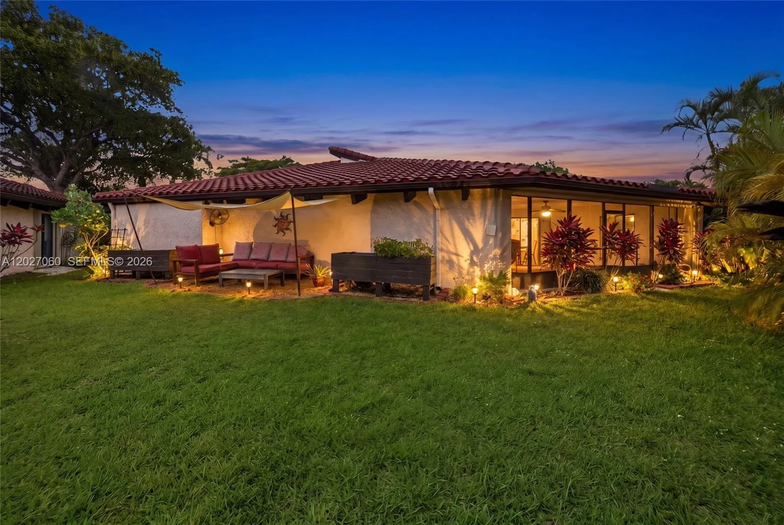 8189 Pine Cir # 49, Tamarac FL 33321