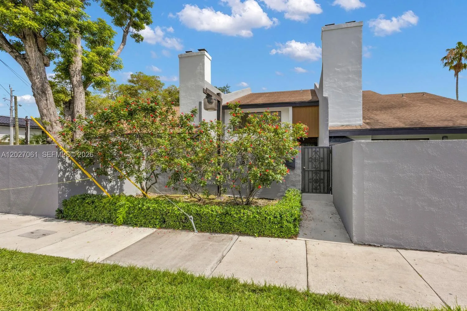 6661 SW 72nd St # 35, South Miami FL 33143