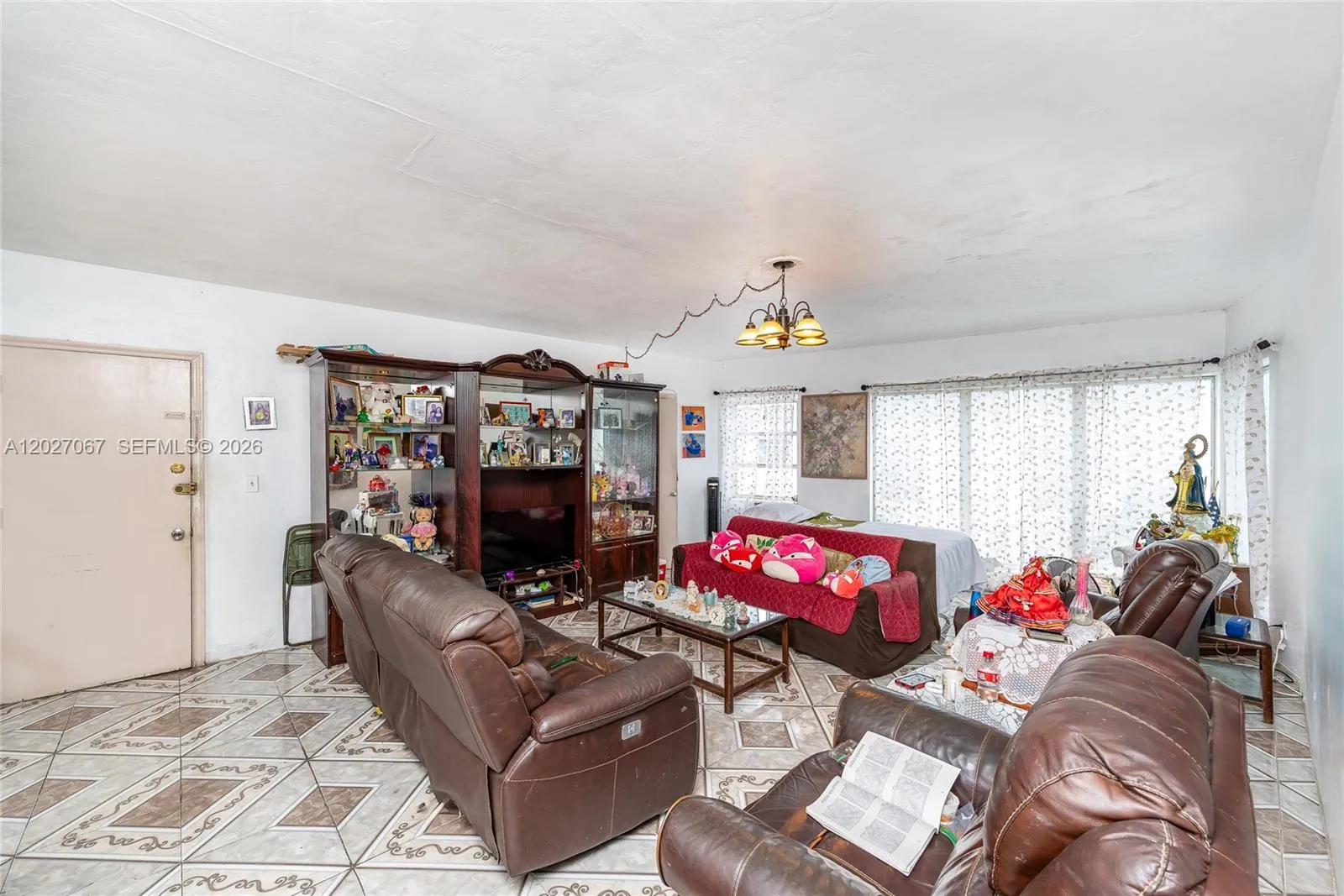 7712 Byron Ave # 4, Miami Beach FL 33141