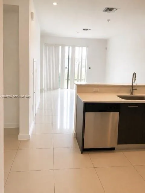 1370 NW 34th Way # 1370, Lauderhill FL 33311