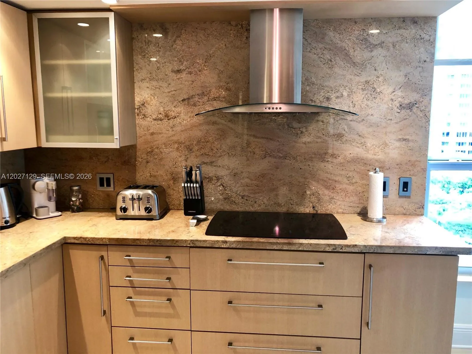 607 Ocean Dr # 9K, Key Biscayne FL 33149