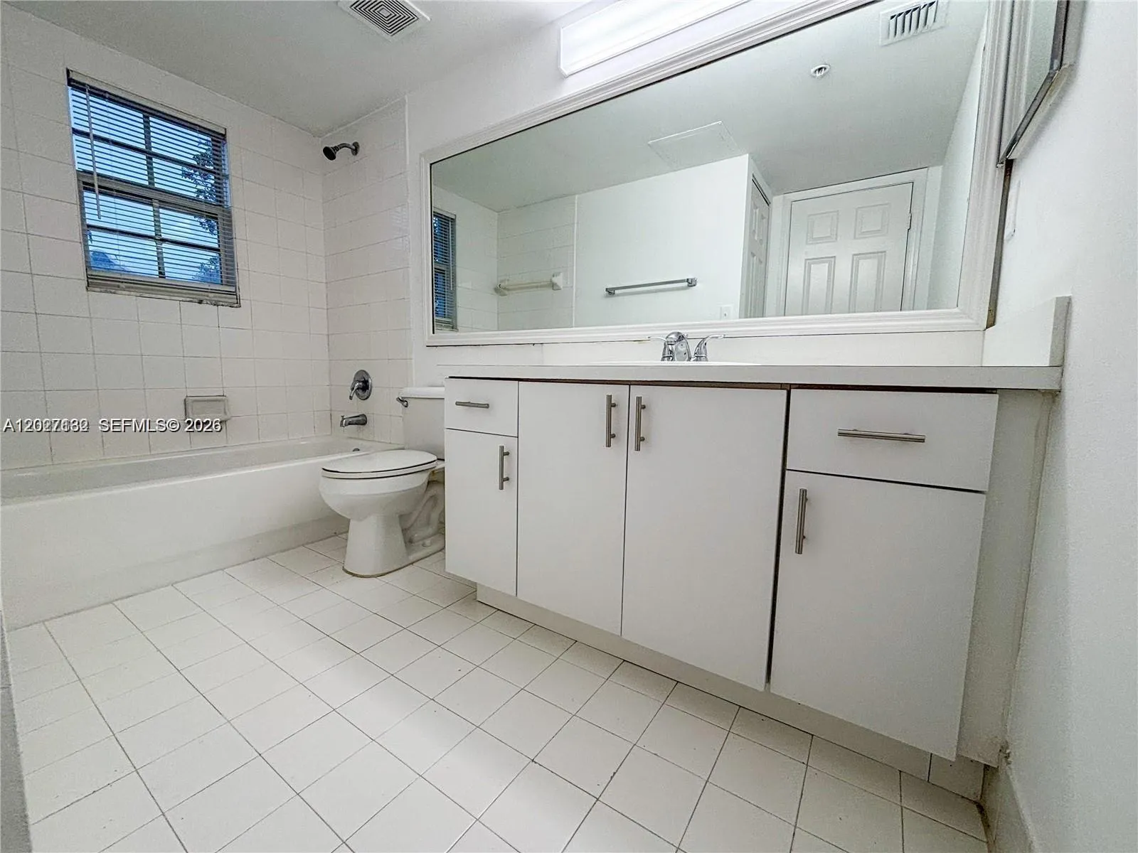 655 SW 111th Way # 201, Pembroke Pines FL 33025