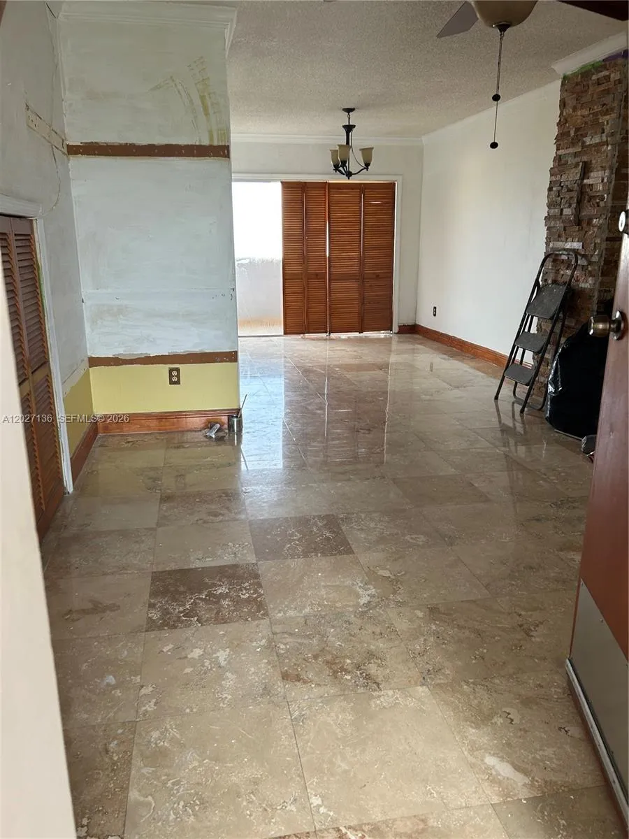 7801 NE 4th Ct # 514, Miami FL 33138