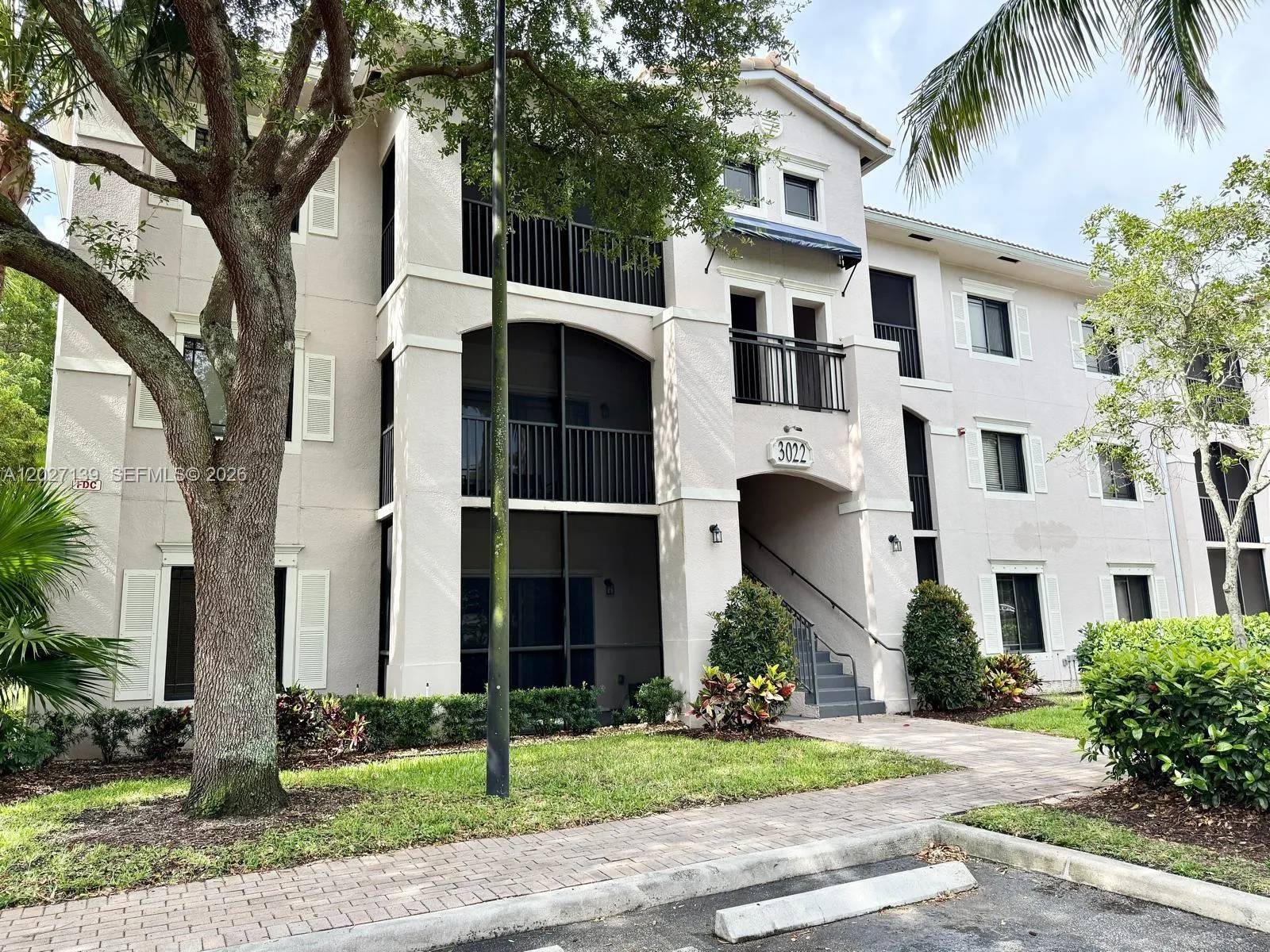 3022 Alcazar Pl # 101, Palm Beach Gardens FL 33410