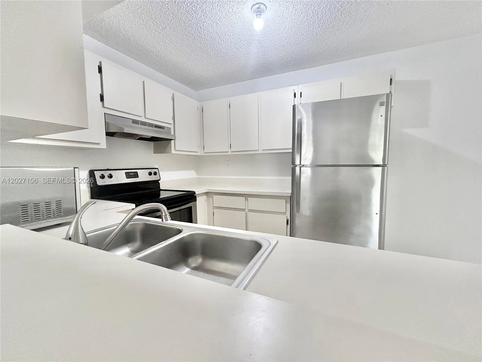 400 W Palm Cir W # 201, Pembroke Pines FL 33025