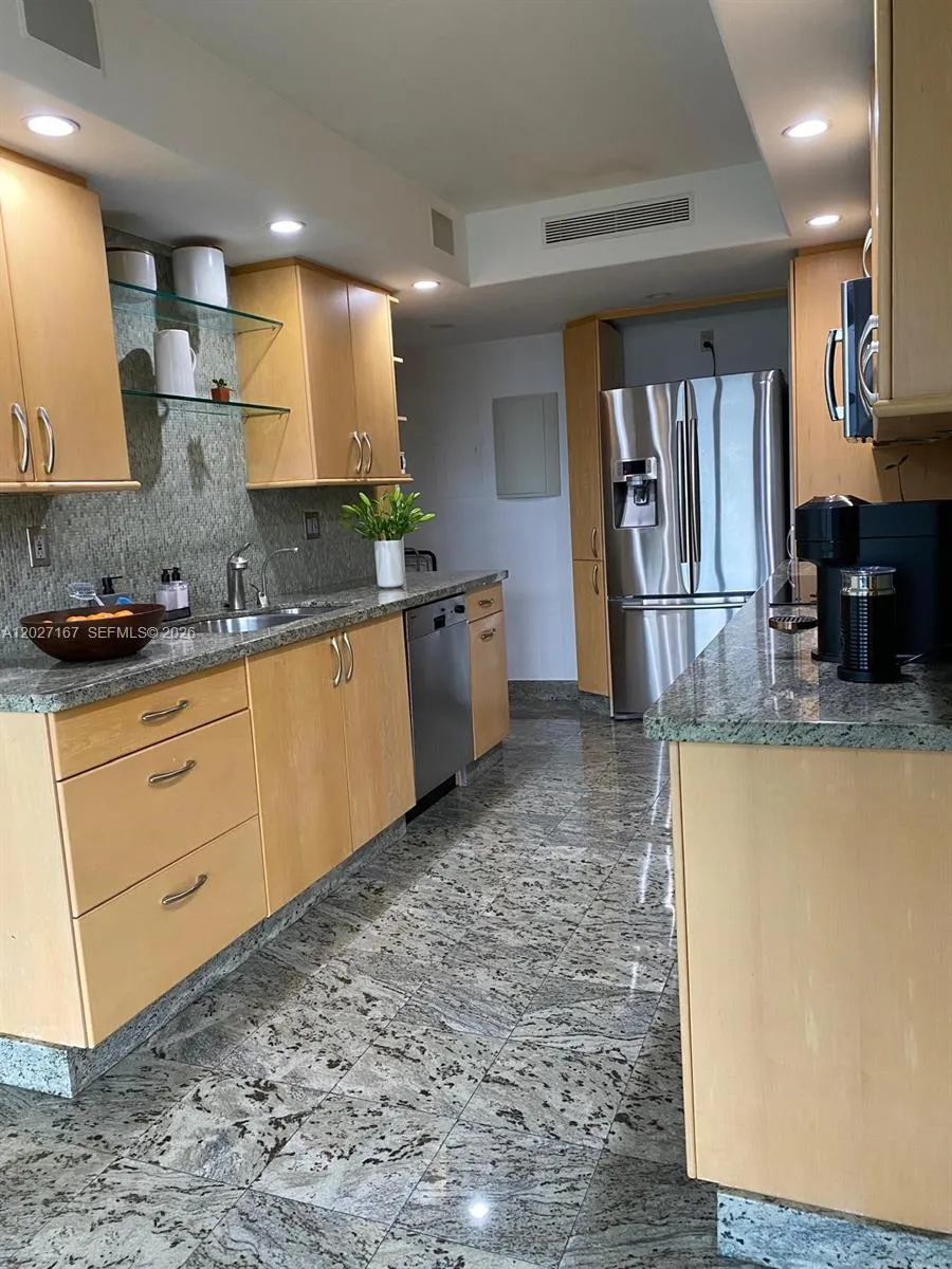 1121 Crandon Blvd # D1007, Key Biscayne FL 33149