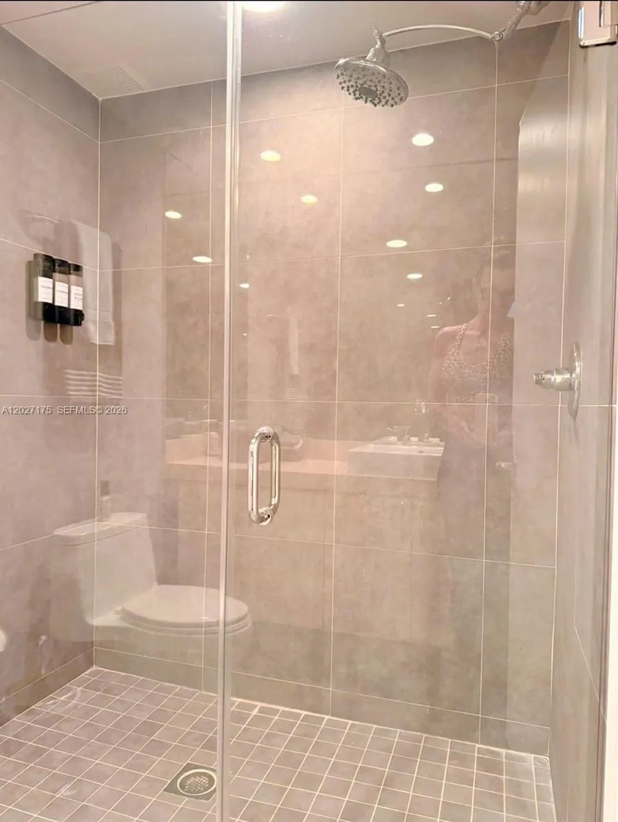2135 Washington Ct # 7, Miami Beach FL 33139