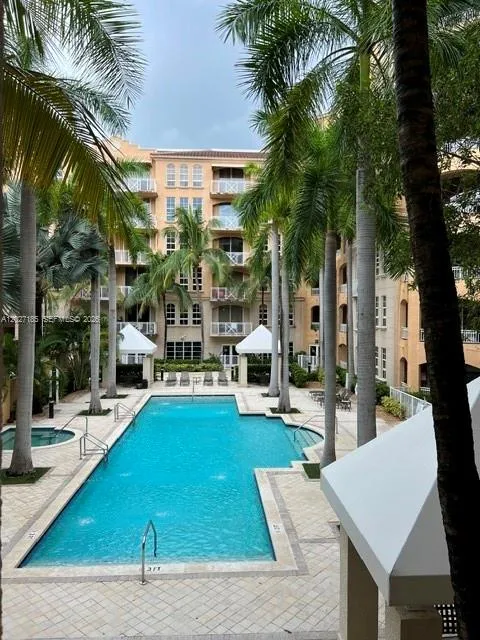 3001 NE 185th St # 218, Aventura FL 33180
