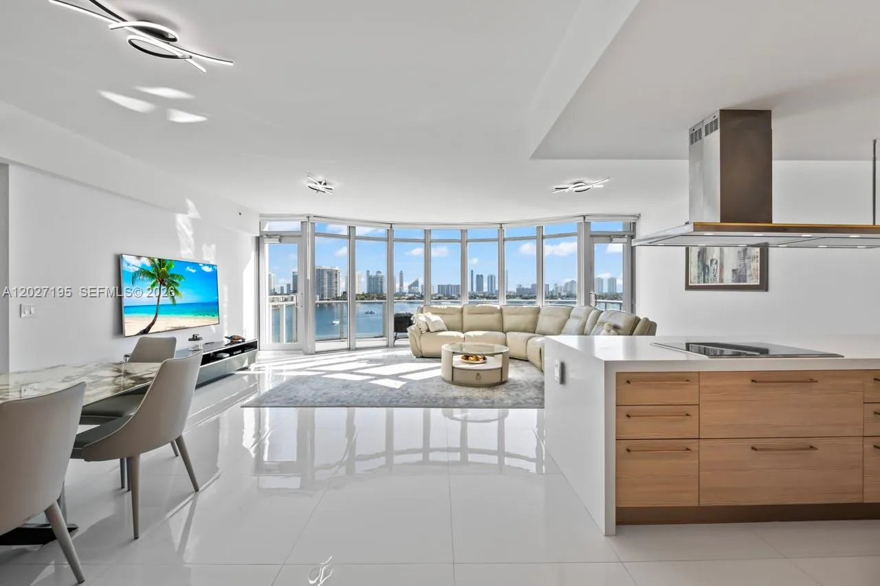 17301 Biscayne Blvd # 811, North Miami Beach FL 33160