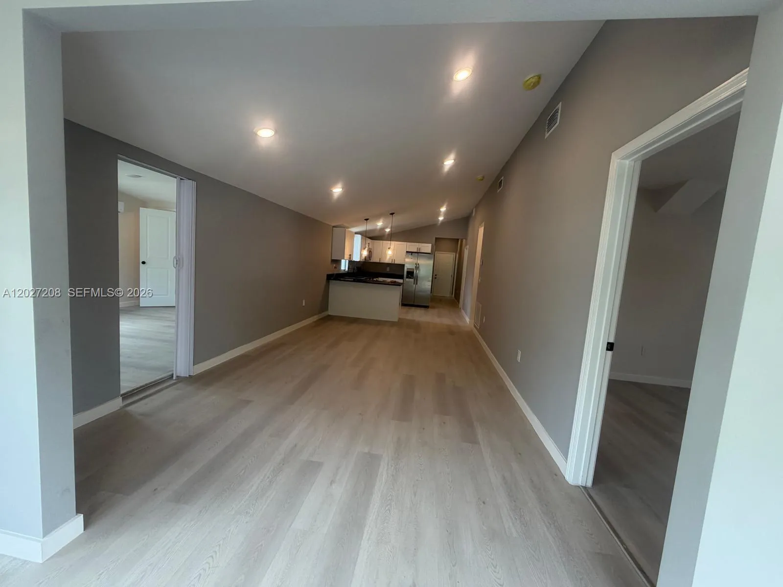 2331 Randall St, Sanford FL 32771