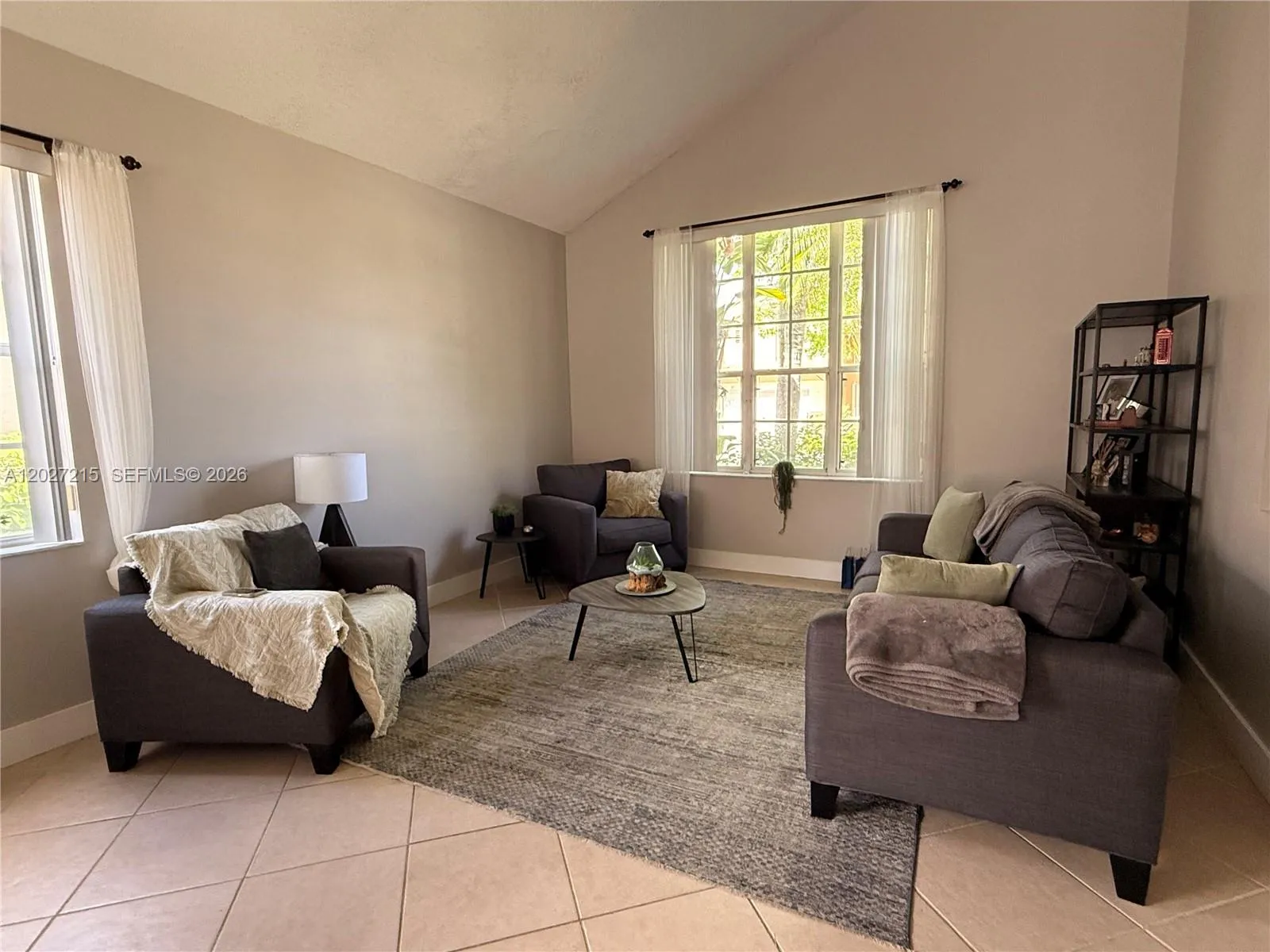 300 Cameron Dr, Weston FL 33326
