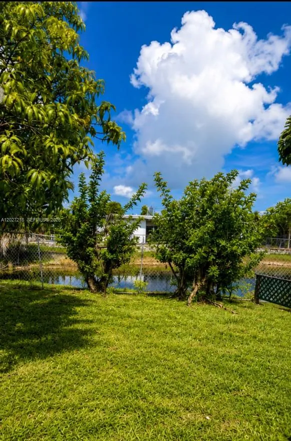 1101 NW 55th Ave # A, Lauderhill FL 33313