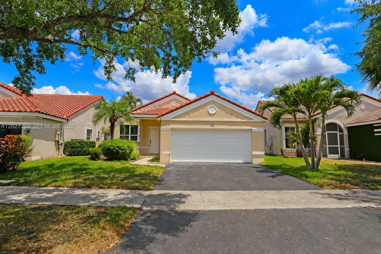 873 Sand Creek Cir, Weston FL 33327
