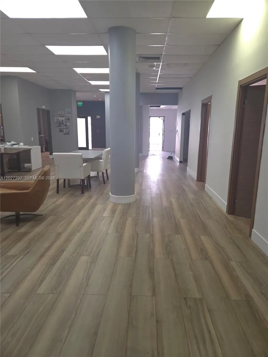 3505 S Ocean Dr, Hollywood FL 33019