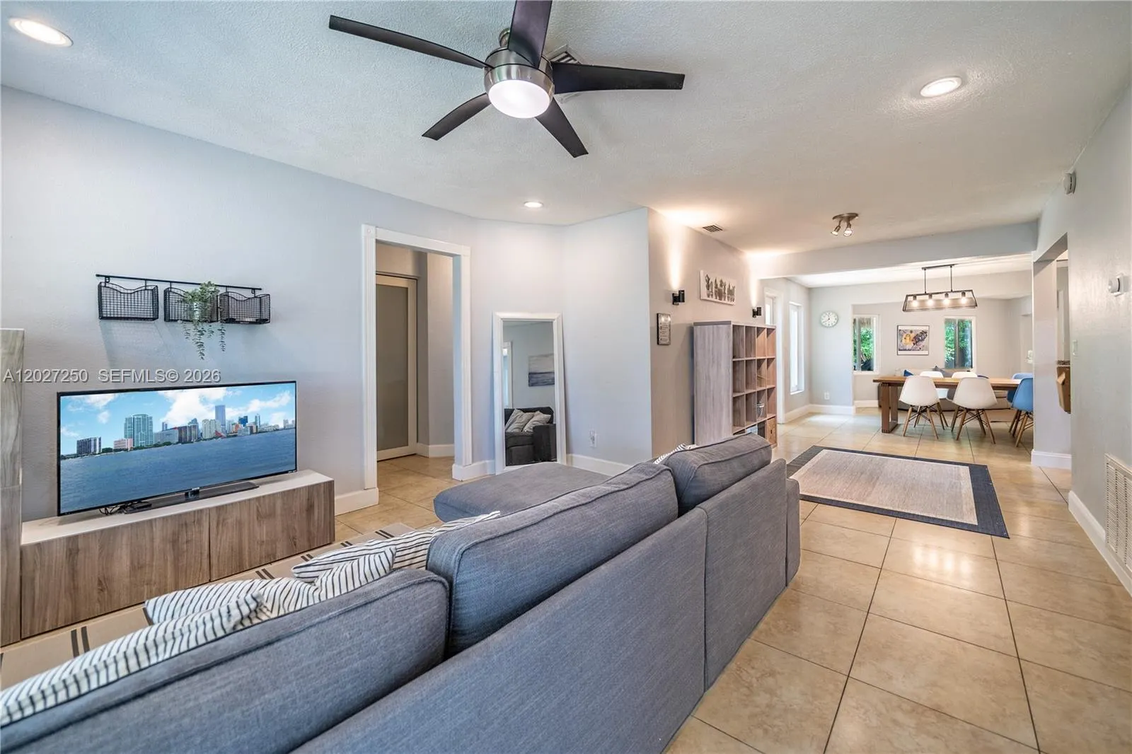 1501 SW 35th Ter, Fort Lauderdale FL 33312