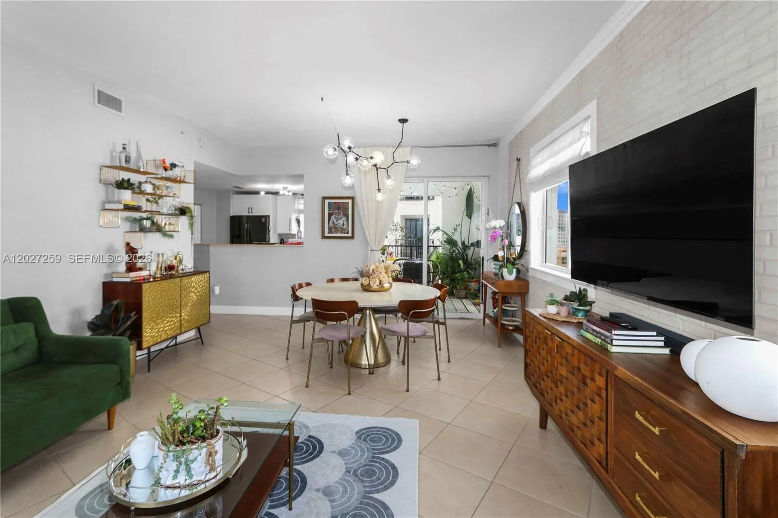 10 Aragon Ave # 1106, Coral Gables FL 33134