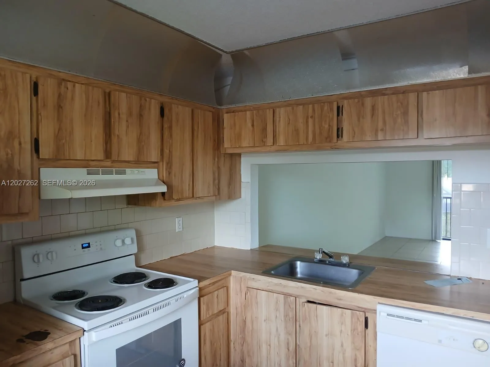 9141 NW 1st Ct # 204, Pembroke Pines FL 33024