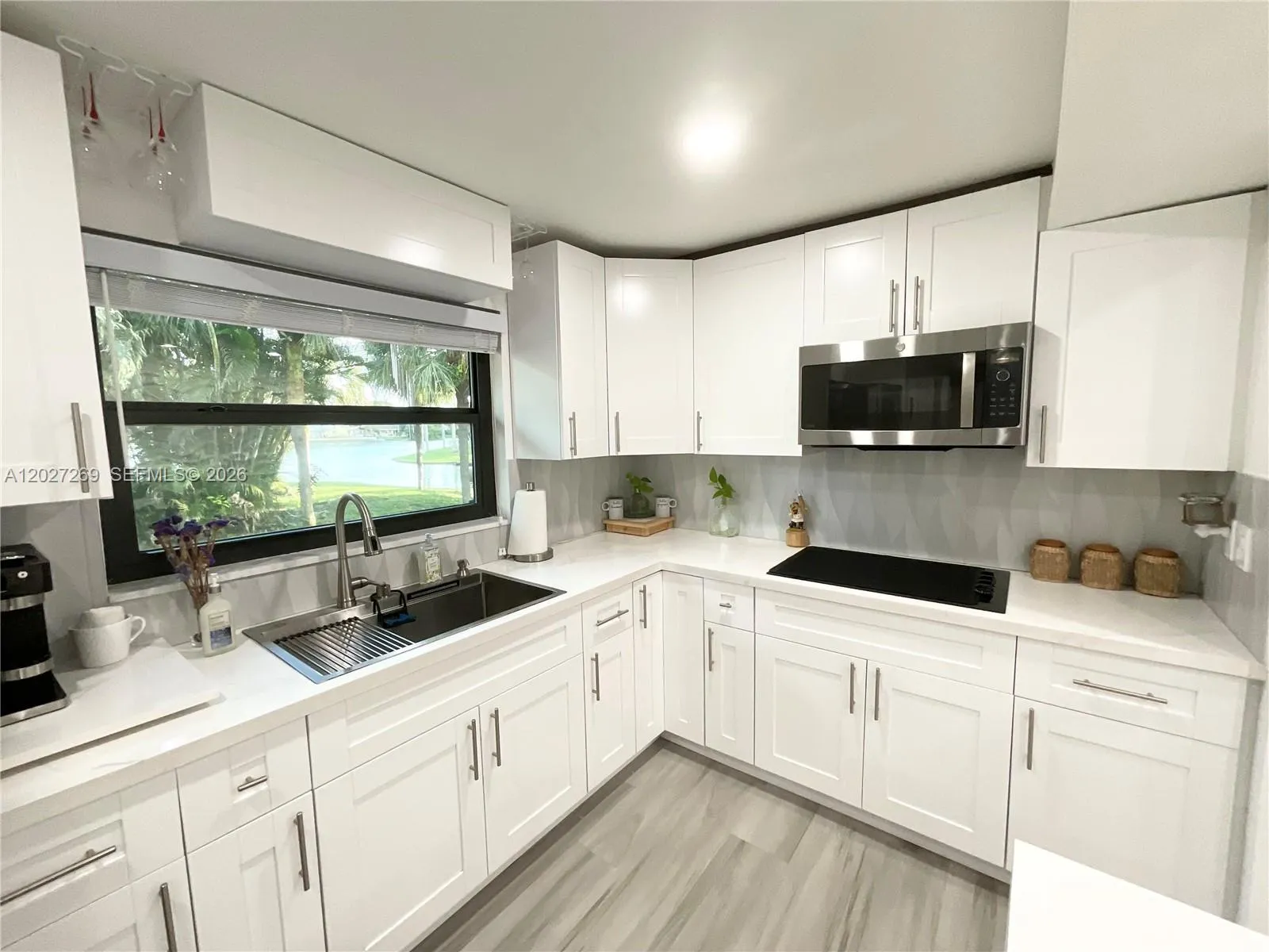 1502 NW 90th Way # 1502, Pembroke Pines FL 33024