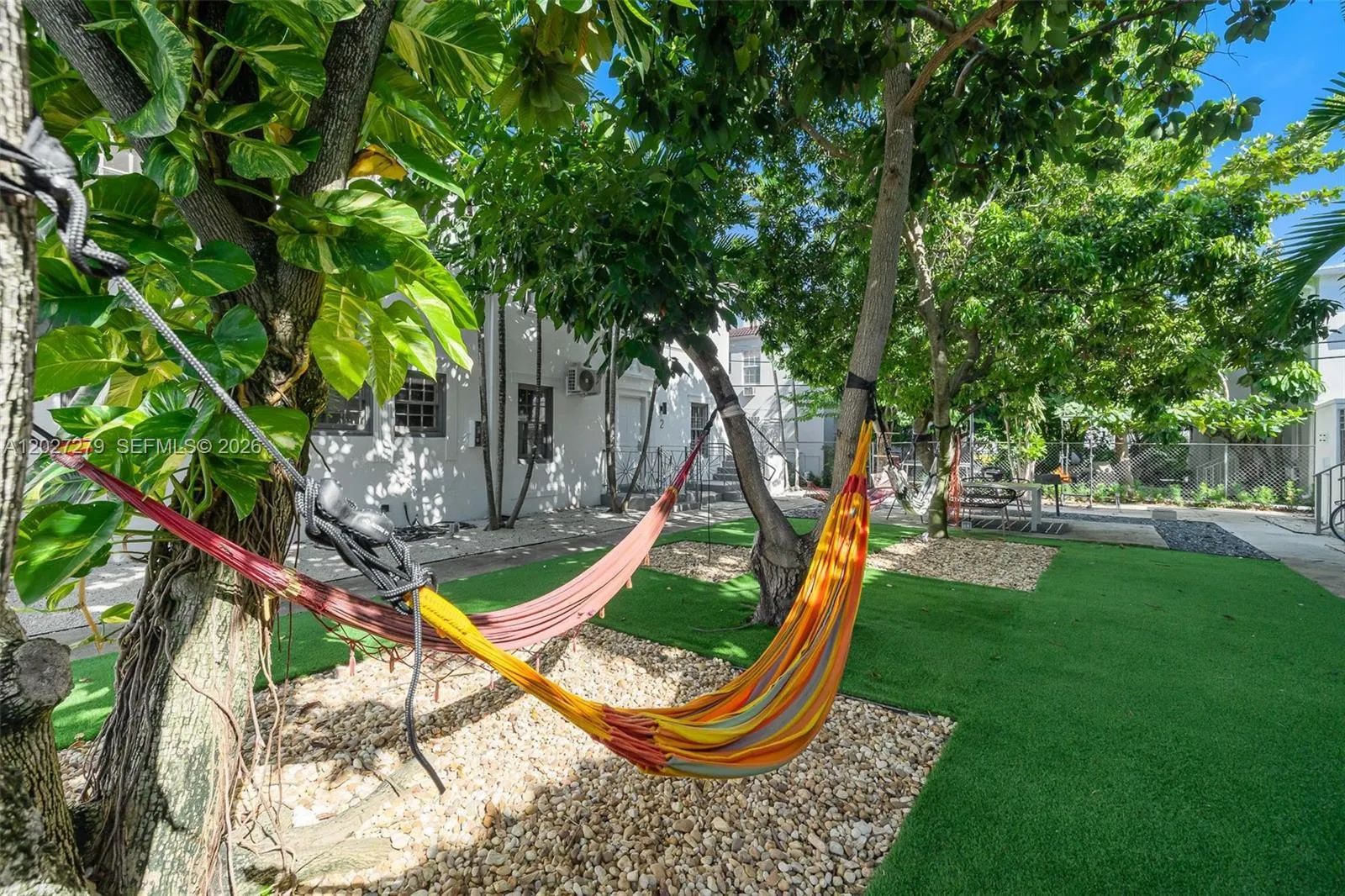 421 75th St # 4, Miami Beach FL 33141
