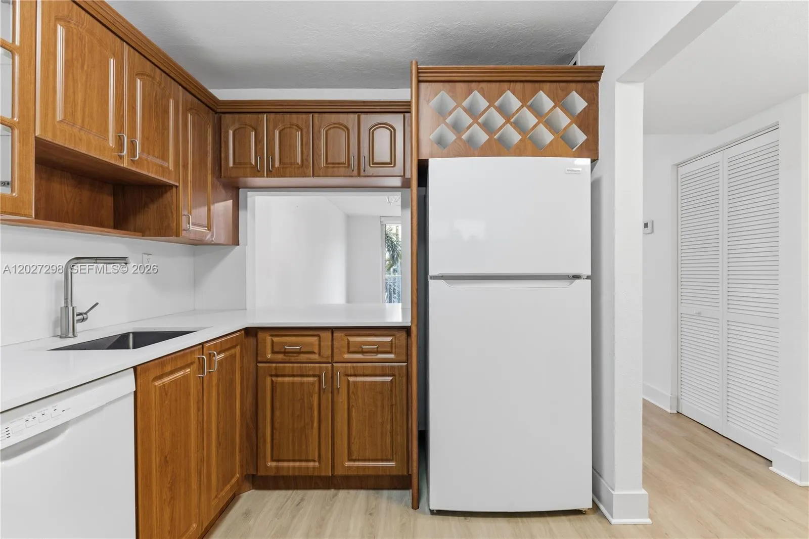 1665 Bay Rd # 322, Miami Beach FL 33139