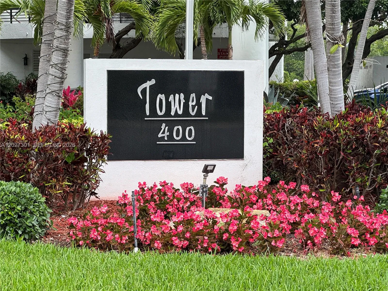 3500 Mystic Pointe Dr # 2003, Aventura FL 33180