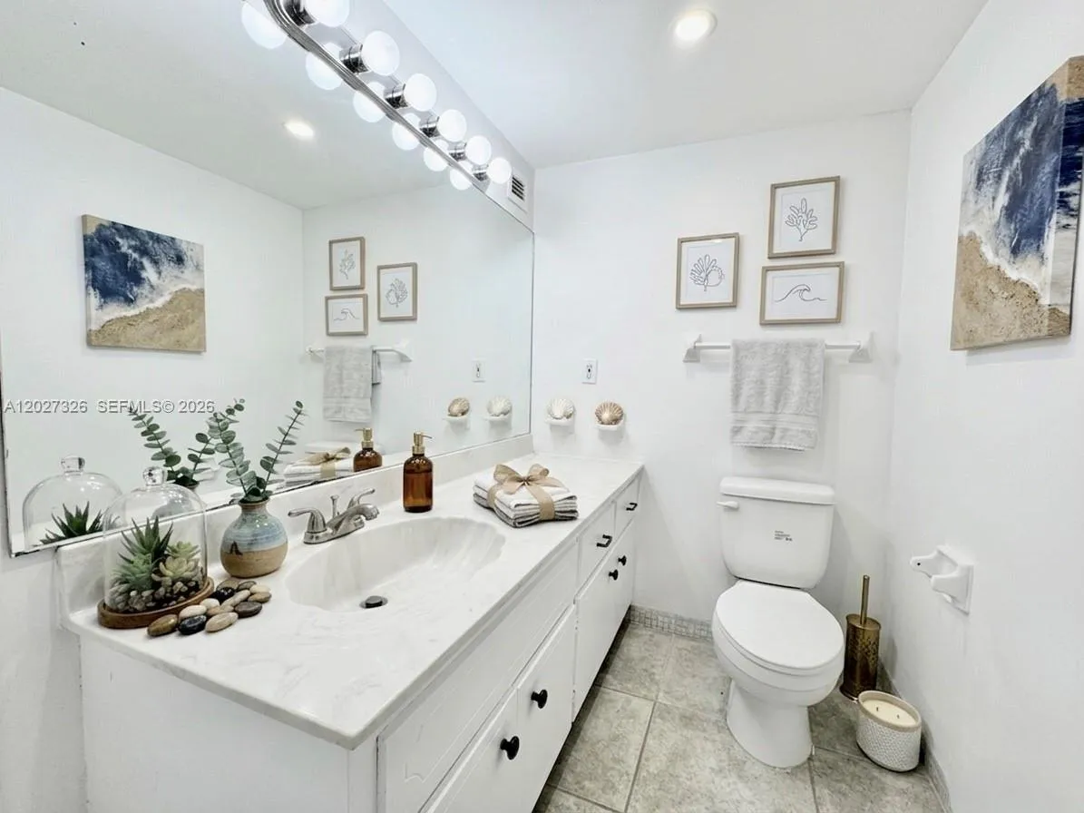 800 West Ave # 924, Miami Beach FL 33139
