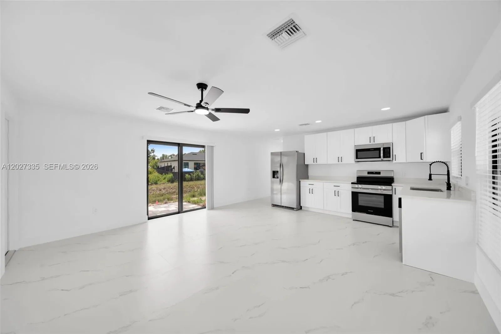 4985 Fairway Ct # 4985, Lehigh Acres FL 33971