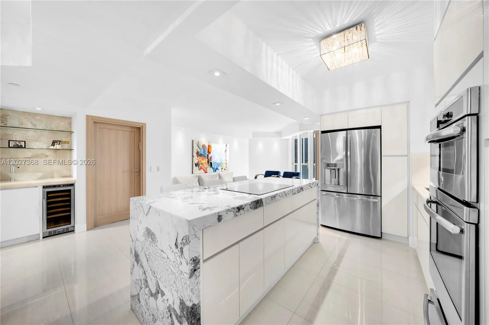4779 Collins Ave # 908, Miami Beach FL 33140