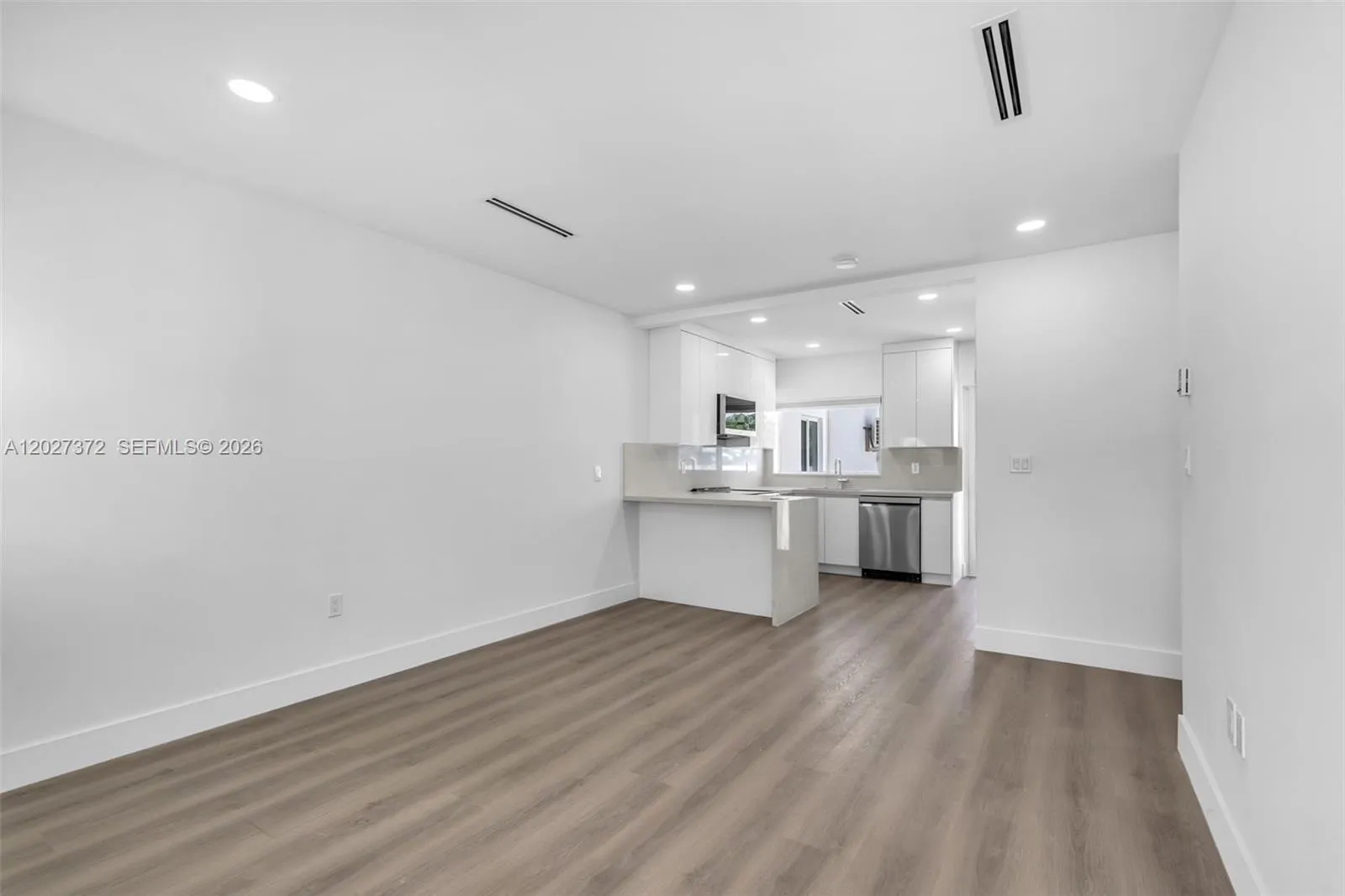 2814 SW 26th St # 2810, Miami FL 33133