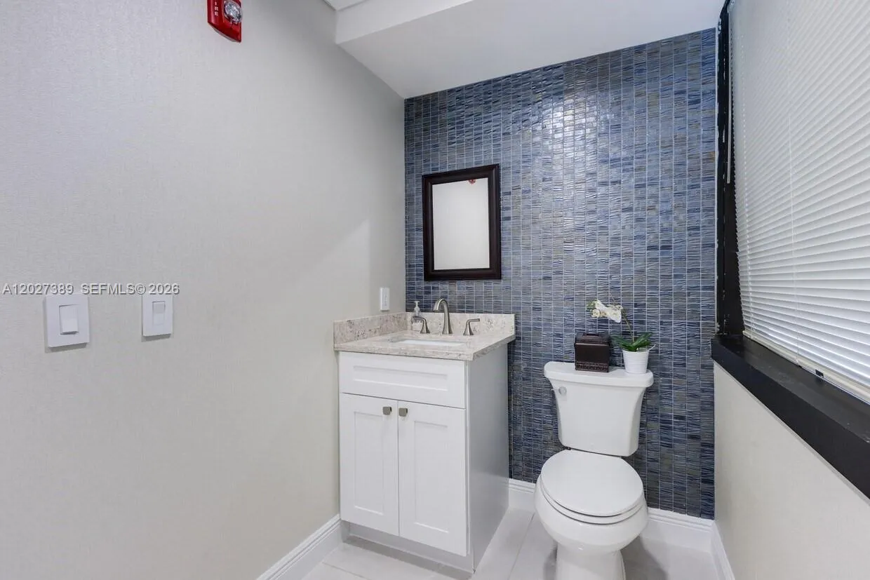 200 S Andrews Ave # 301, Fort Lauderdale FL 33301