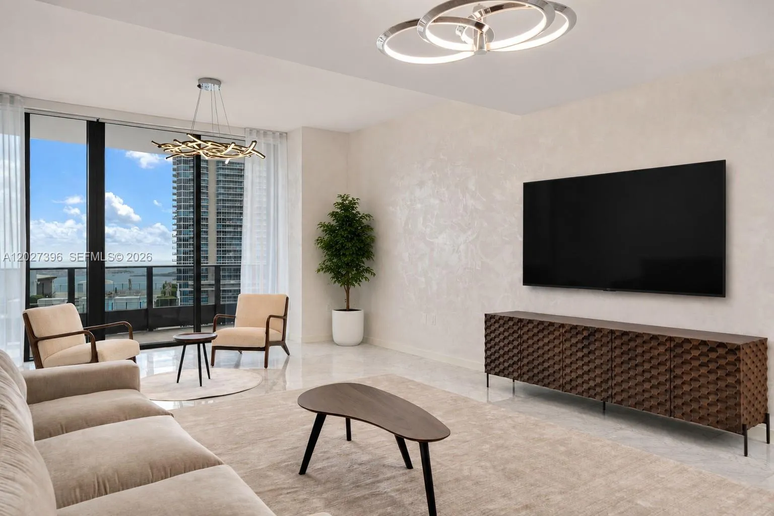 1000 Brickell Plz, Miami FL 33131