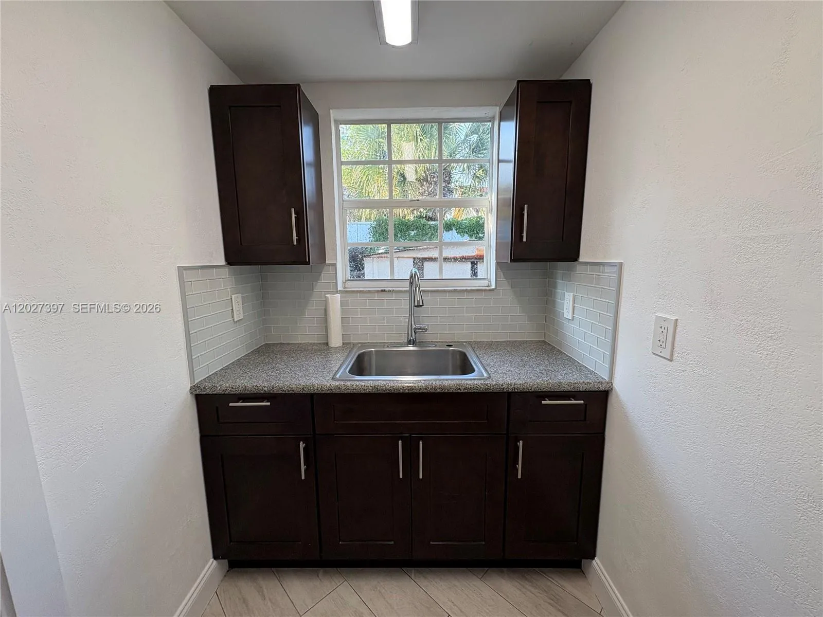 6753 SW 39th Ter Rear, Miami FL 33155
