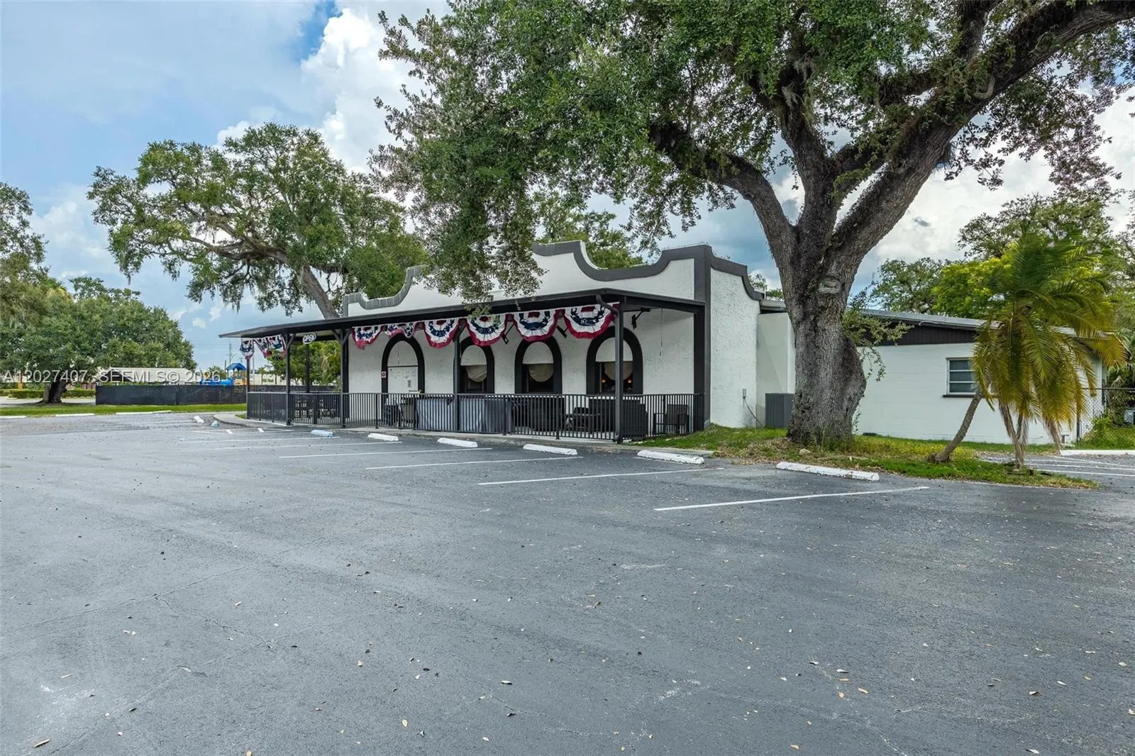 93 S Hall ST, La Belle FL 33935