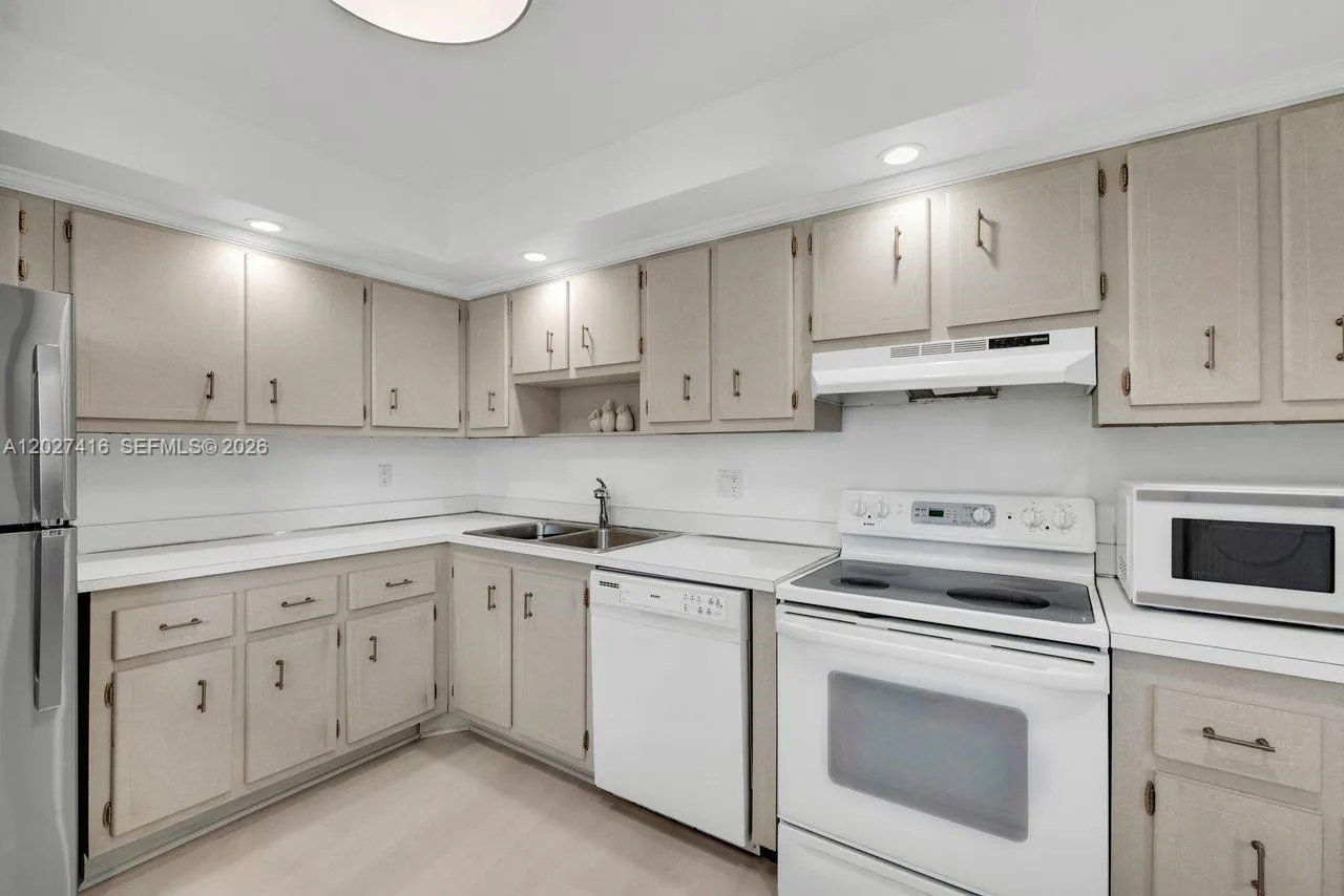 200 Ocean Trail Way # 1108, Jupiter FL 33477