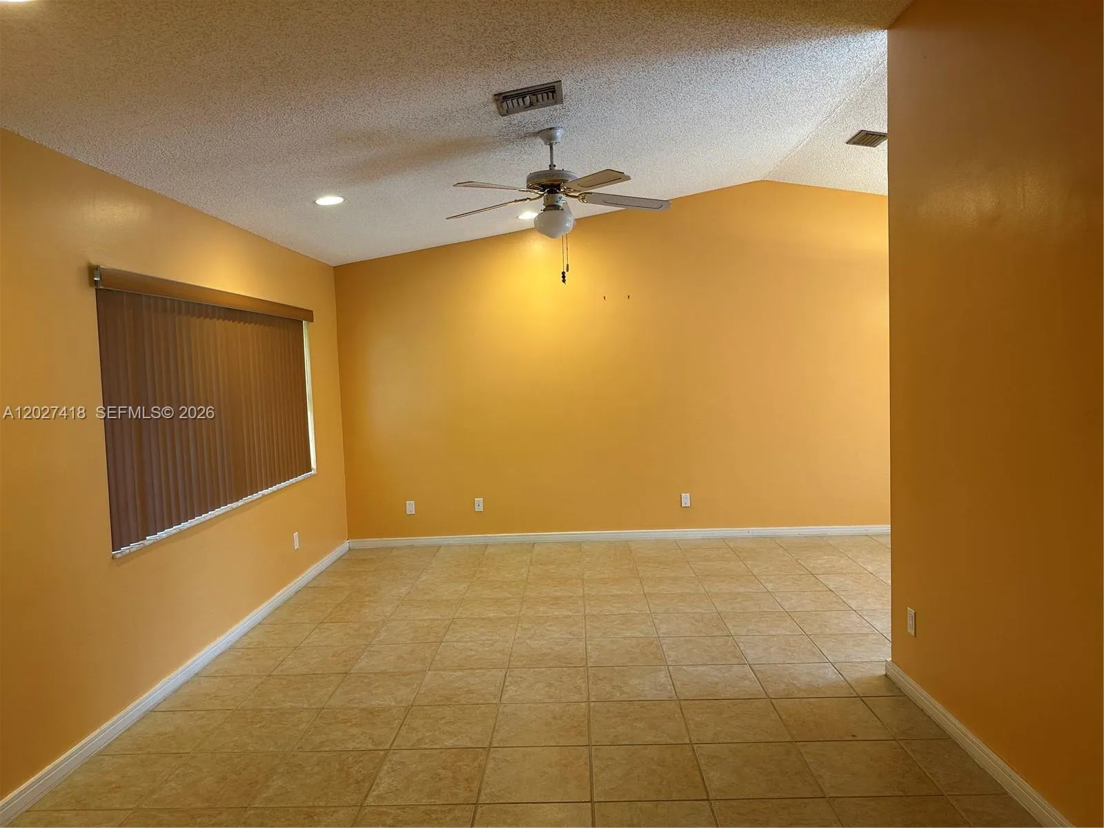 10711 SW 116th Ave, Miami FL 33176