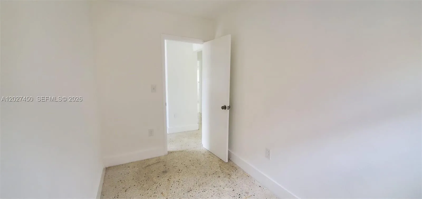 1032 SW 10th St, Miami FL 33130