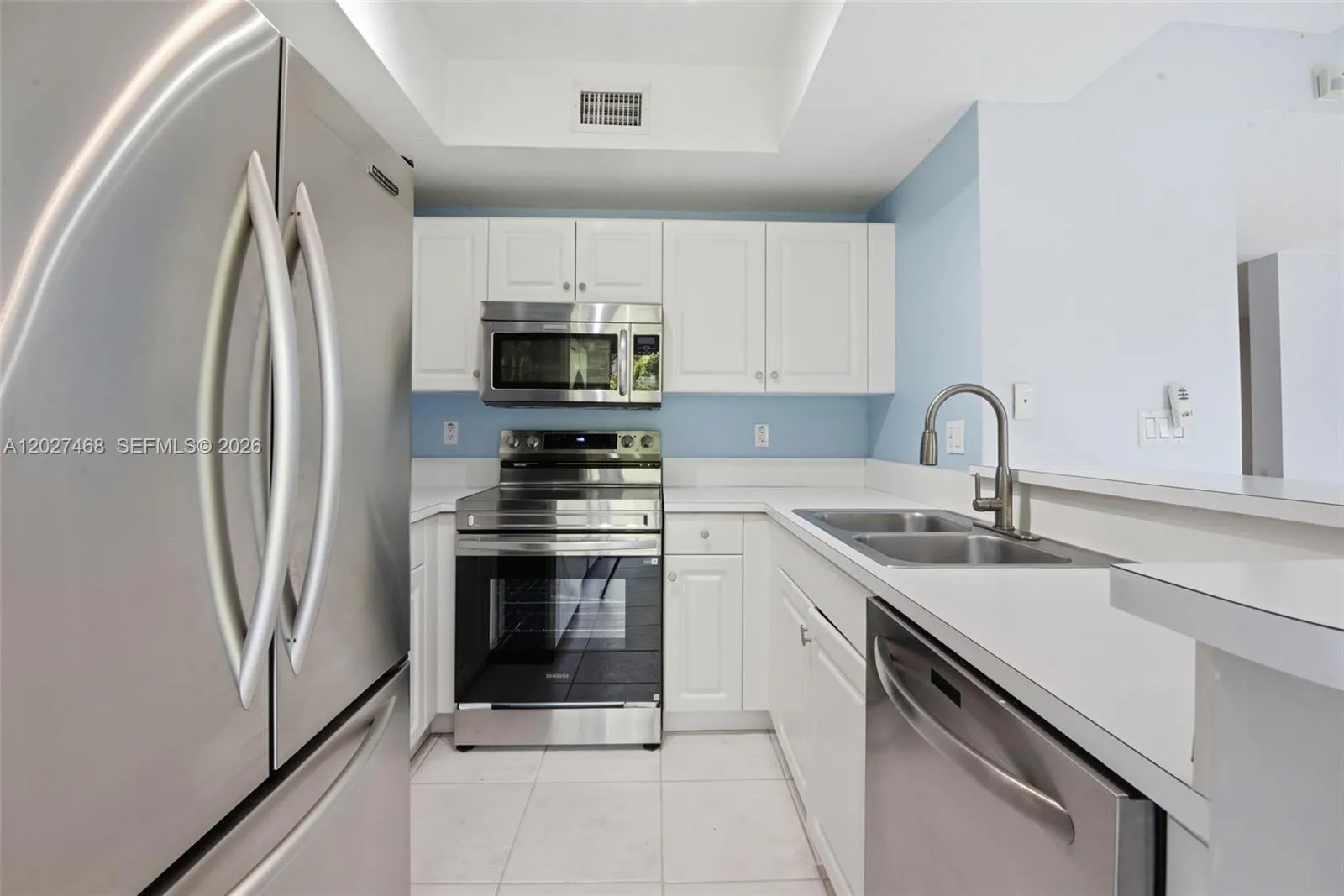10180 SW 88th St # 403, Miami FL 33176