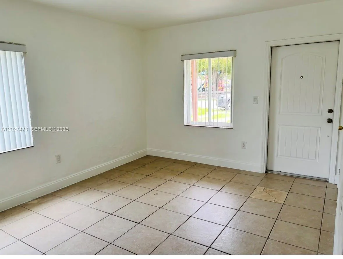 14400 Polk St, Miami FL 33176