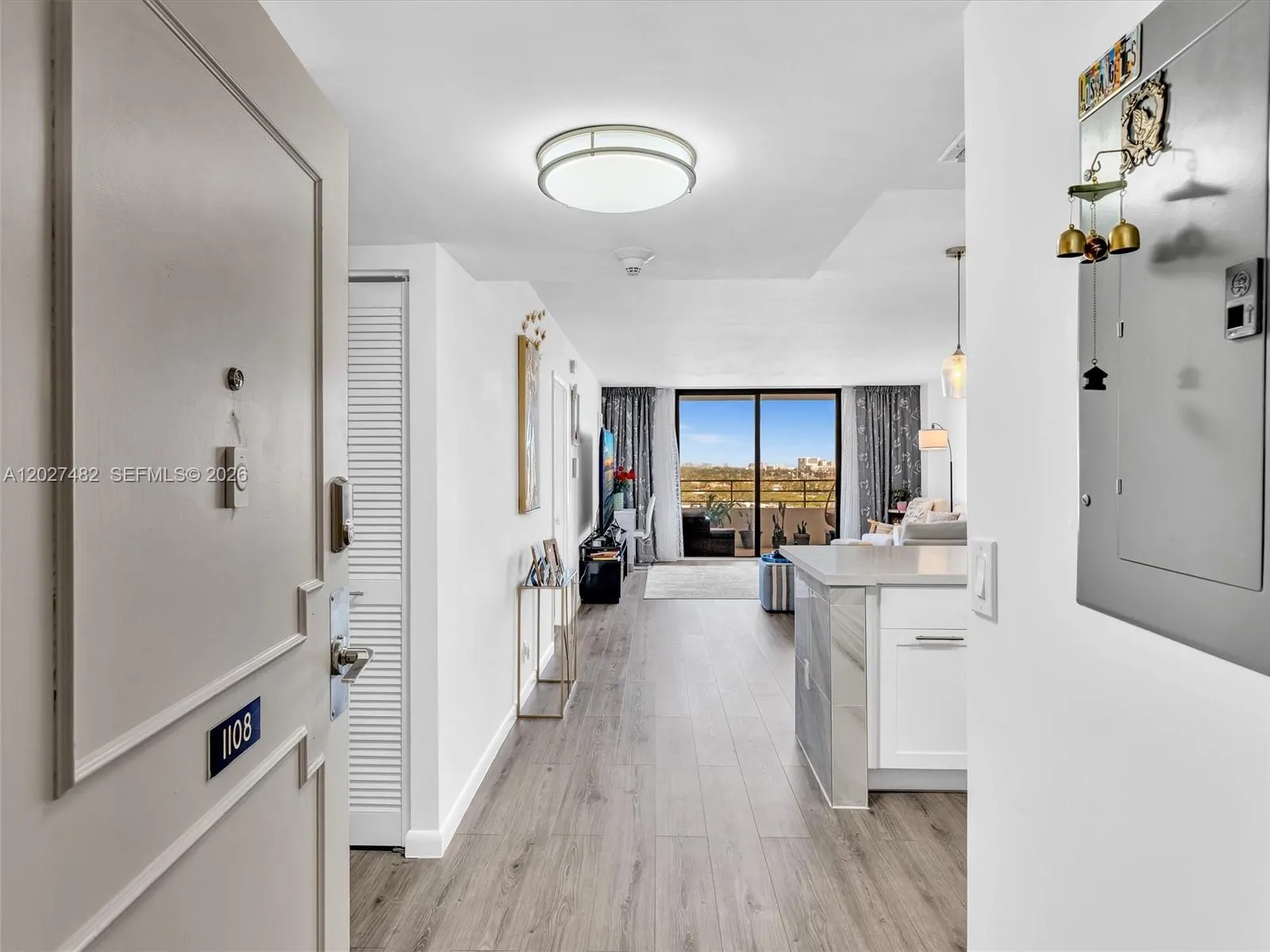 2500 Parkview Dr # 1108, Hallandale Beach FL 33009