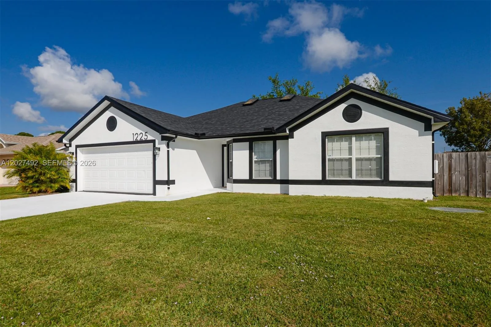 1225 SW Hunnicut Ave, Port St. Lucie FL 34953
