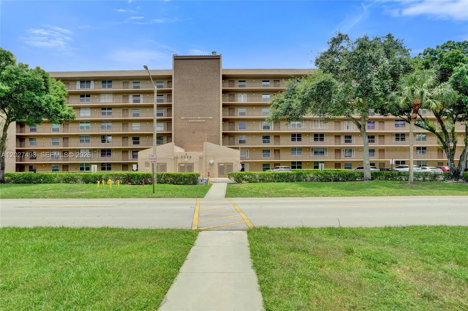 4550 NW 18th Ave # 306, Deerfield Beach FL 33064
