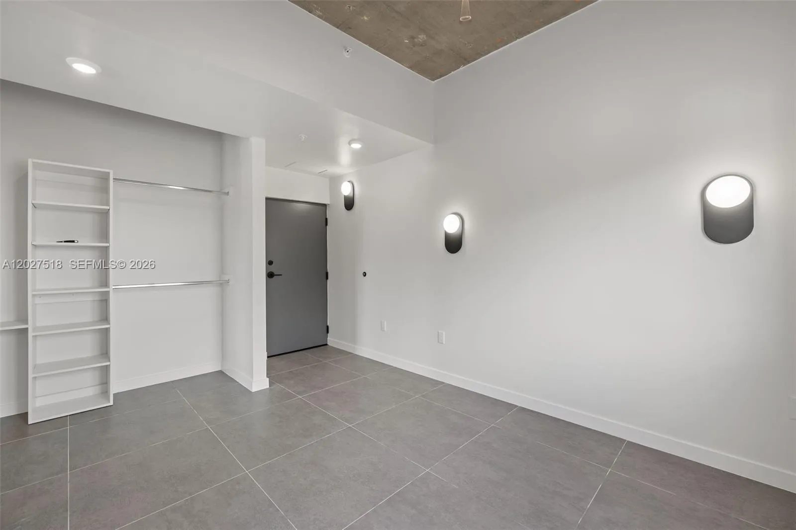 315 NW 32 ST # 305, Miami FL 33127