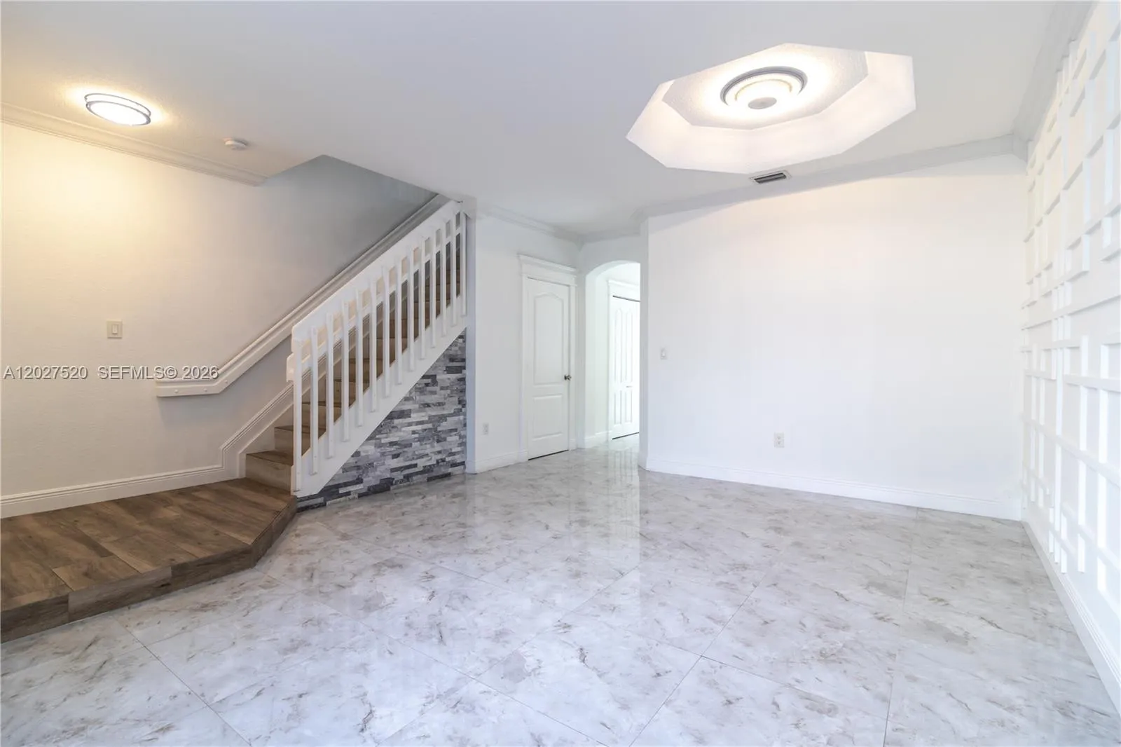 8360 NW 10th St # 3C, Miami FL 33126